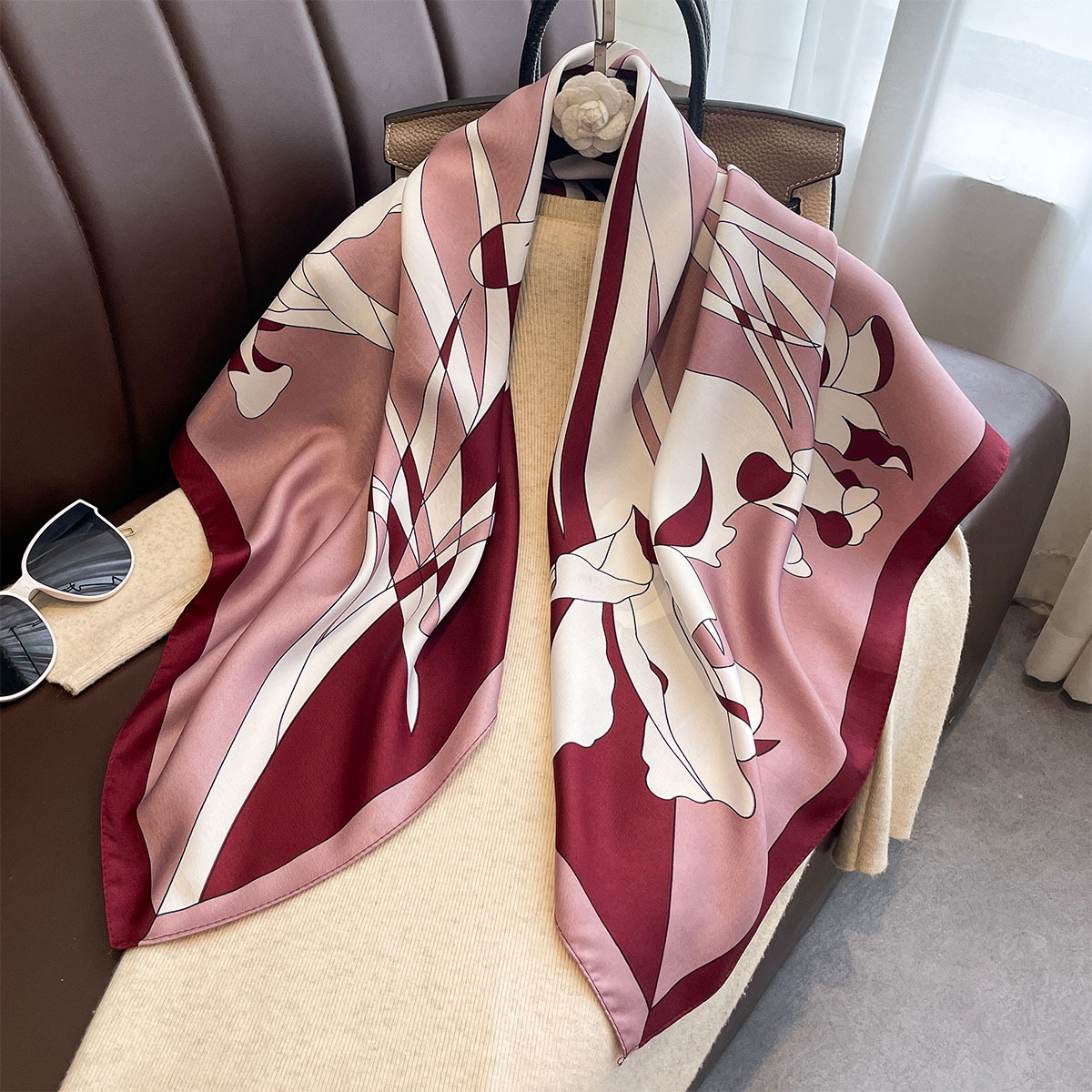 Ascot Neck Scarf - 高級90*90cm正方形スカーフ、ツイルシルクのような肌触り、花柄プリントネックスカーフ、女性用ヘッドショール、ラップ、ヒジャブ、バンダナ、パシュミナ