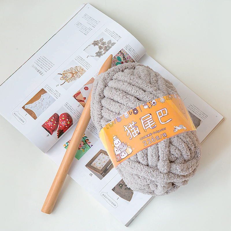 ペットベッド用の超粗い糸,猫のしっぽ,スカーフ,氷糸,手織り - Woven Scarf Blanket のレビューと価格