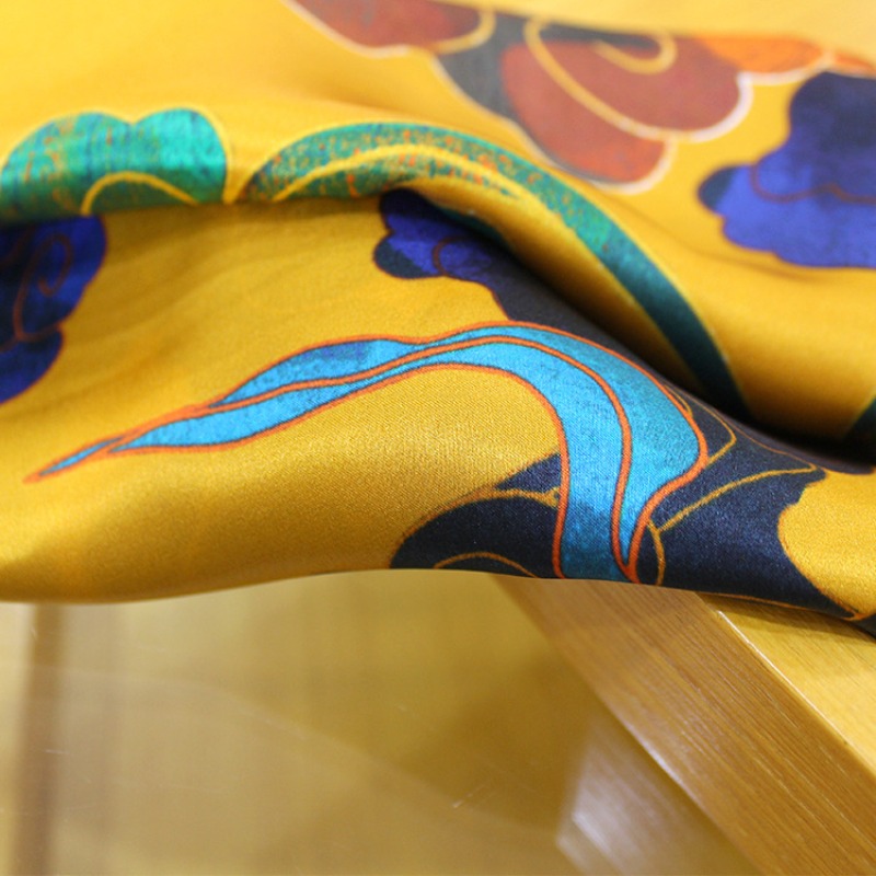 新しい高級 110 × 110 センチメートル本物のシルクシ - Pashmina Wrap Large のレビューと価格