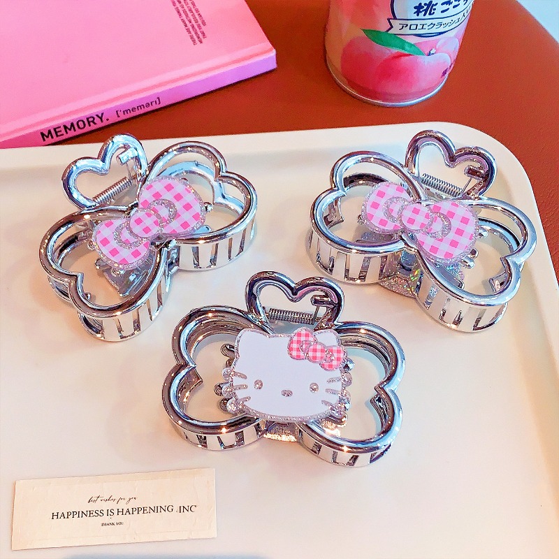 ハローキティかわいいサメクリップファッション漫画ガールハート - Tie Clip Silver のレビューと価格