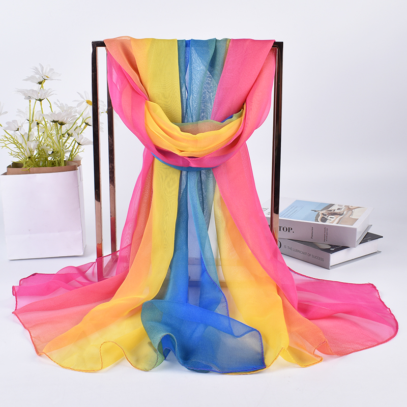 長いグラデーションシルクスカーフ、新しい3色、75x180c - Scarf Silk Square のレビューと価格