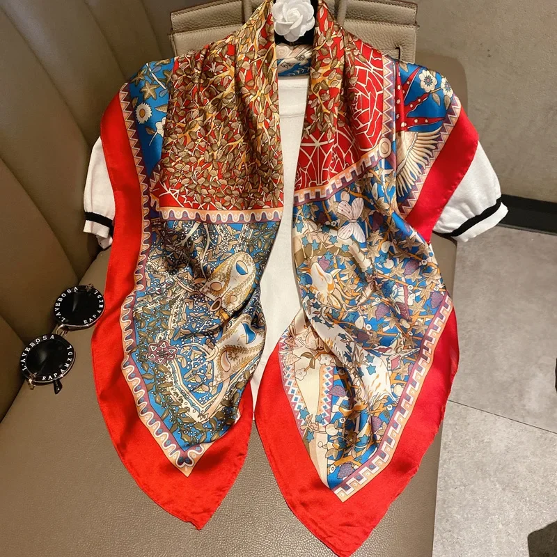 ライトラグジュアリー 90 シルクスカーフ 黒と白のストライ - Silk Tie Striped のレビューと価格