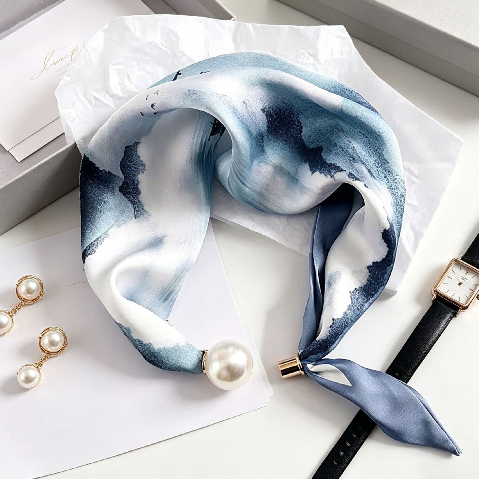 エレガントシックなパールストライプスカーフ女性ファッション便 - Ascot Neck Scarf のレビューと価格