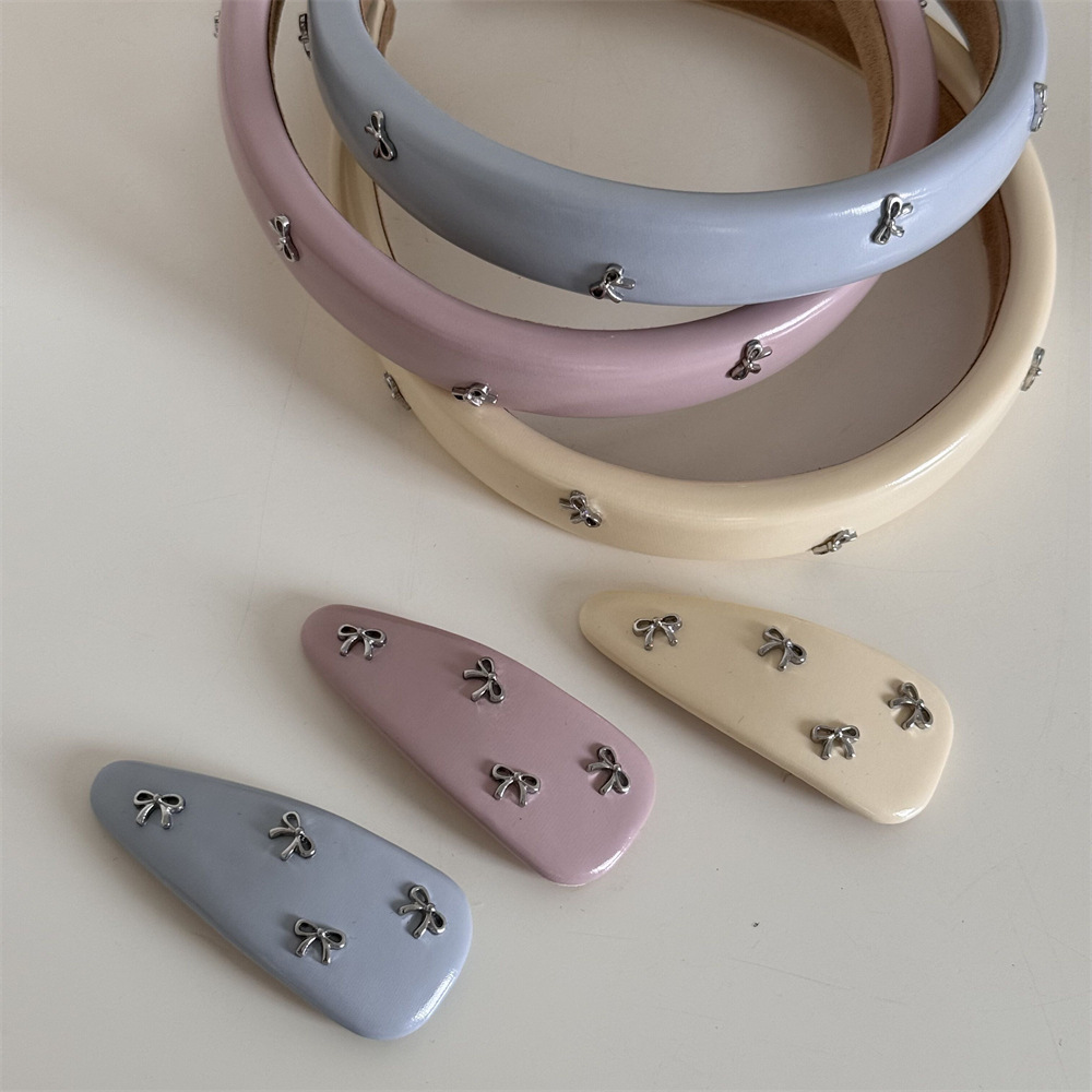韓国風可愛い女の子用シルバーリトルボウレザーヘアクリップ、ス - Tie Clip Silver のレビューと価格