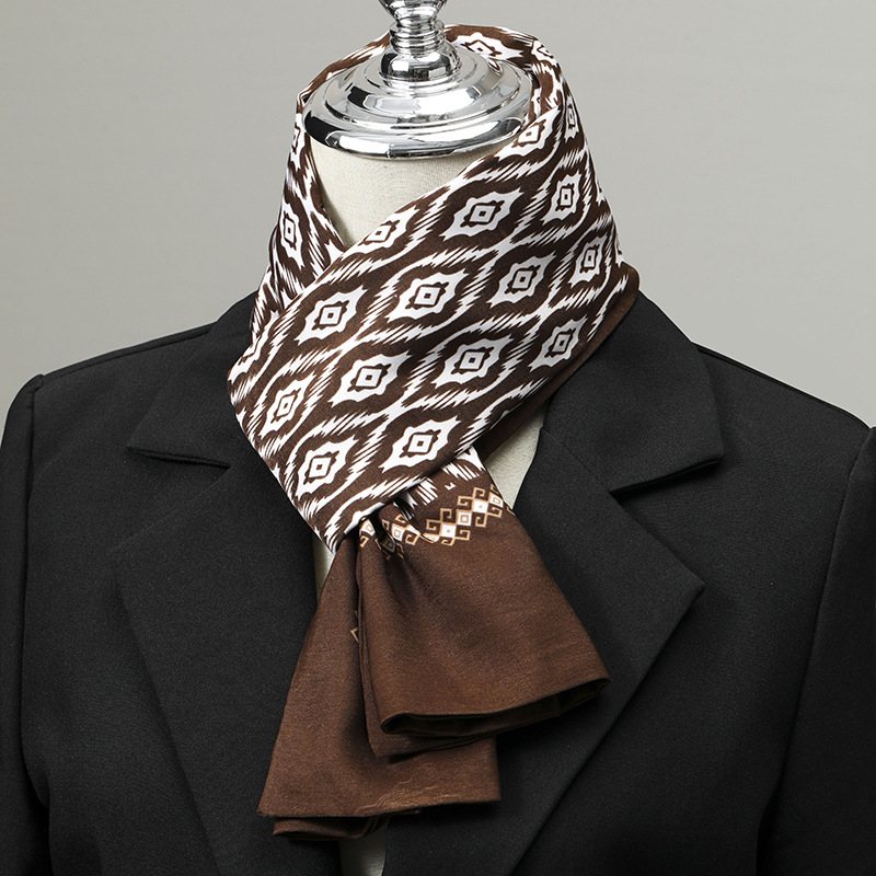 メンズスカーフ イミテーションシルク ネックスカーフ 小さな - Ascot Neck Scarf のレビューと価格