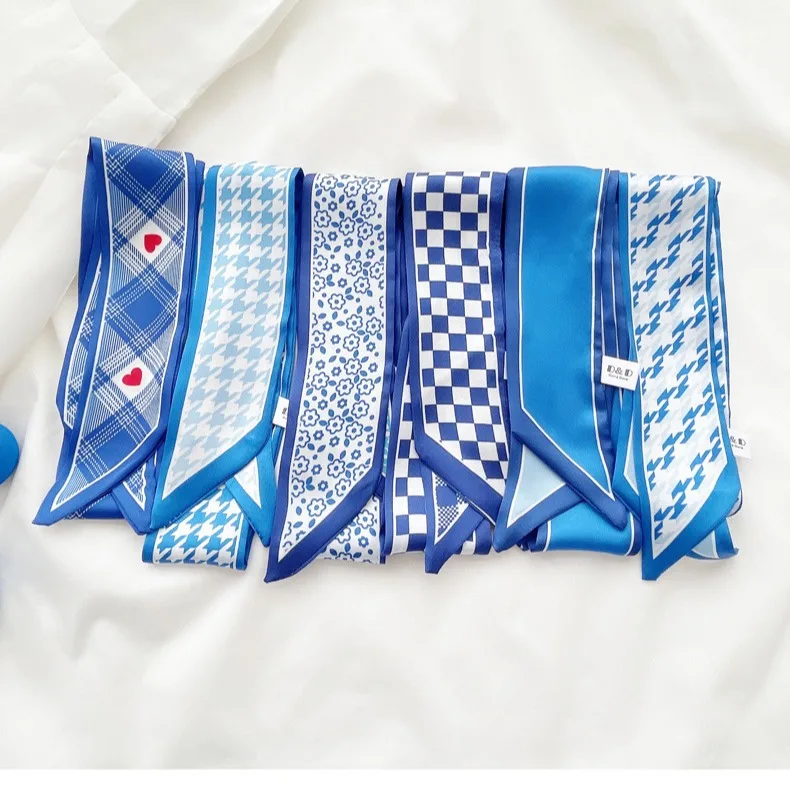 クラインブルーのシルクスカーフ、新しいチェッカーボード柄ヘッ - Ascot Neck Scarf のレビューと価格