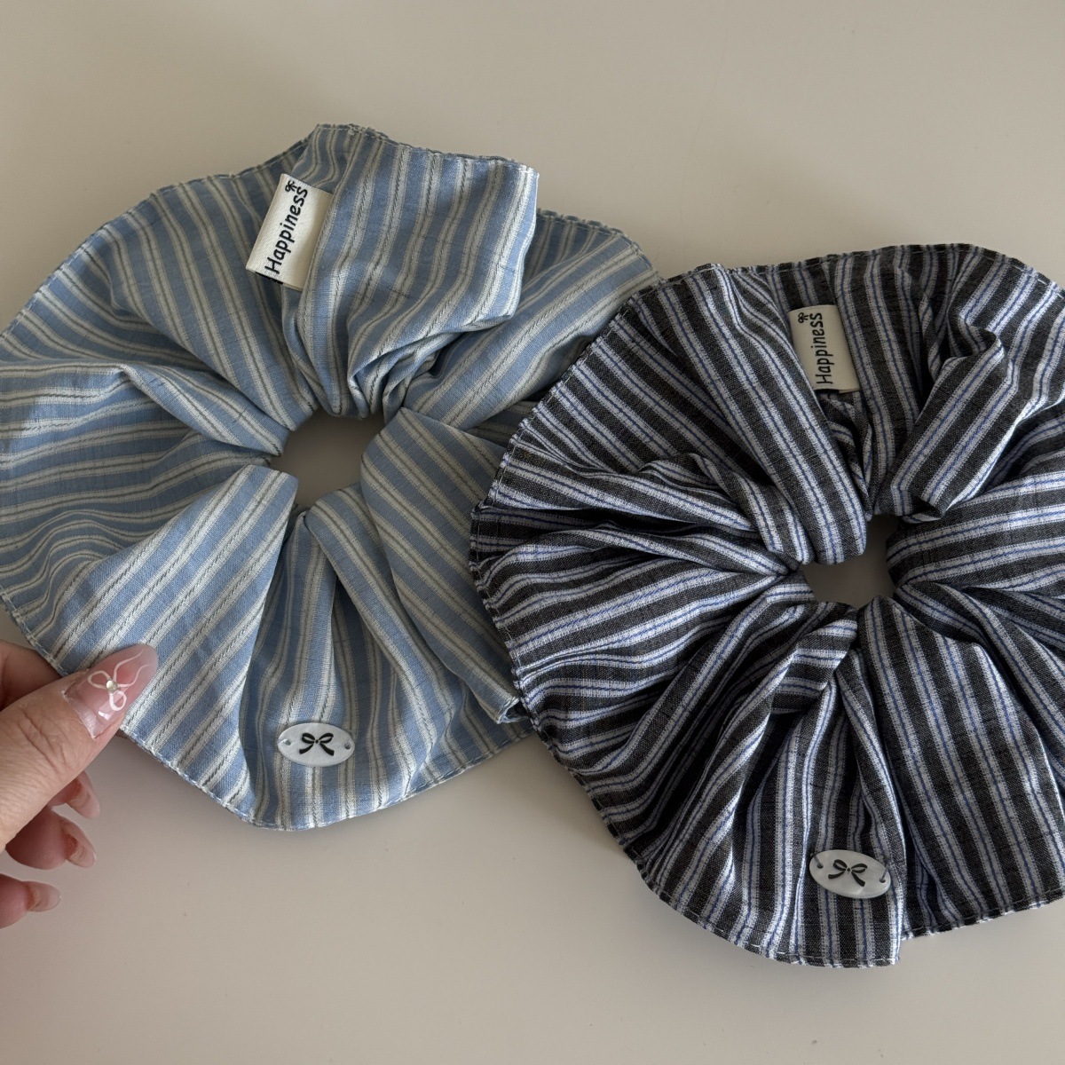 韓国ファッションストライプヘアゴムバンド女の子ブルーシュシュ - Silk Tie Striped のレビューと価格